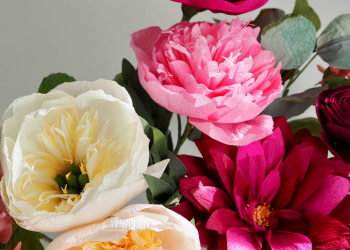 Bloom Eternal: My In-Depth Review of Unwilted’s Handcrafted Crepe-Paper Flowers (and Why They Might Just Be the Perfect Gift)